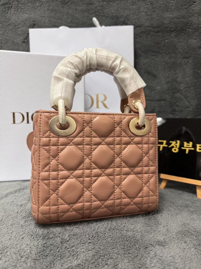 dbb50528b9669ea65526ad7b45fb3c4d_1744436278_5049.jpg