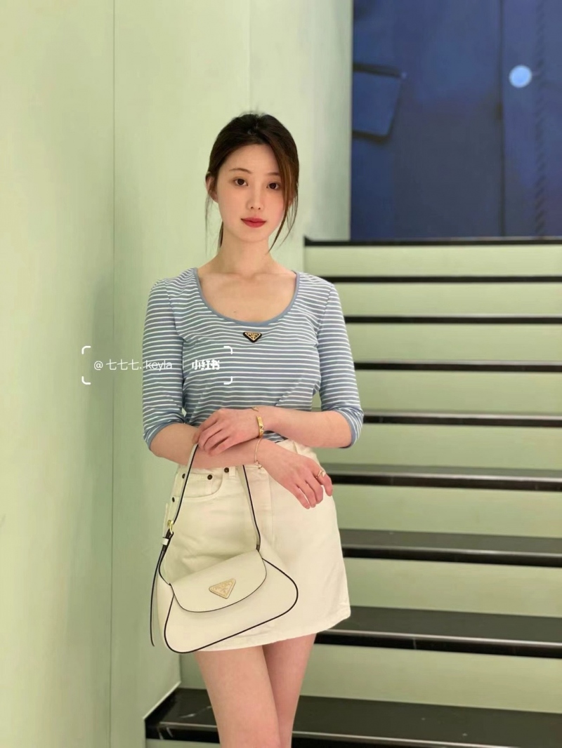 00c925bfec4fab2cb5781d8bfad7ecc1_1749461861_8596.jpg