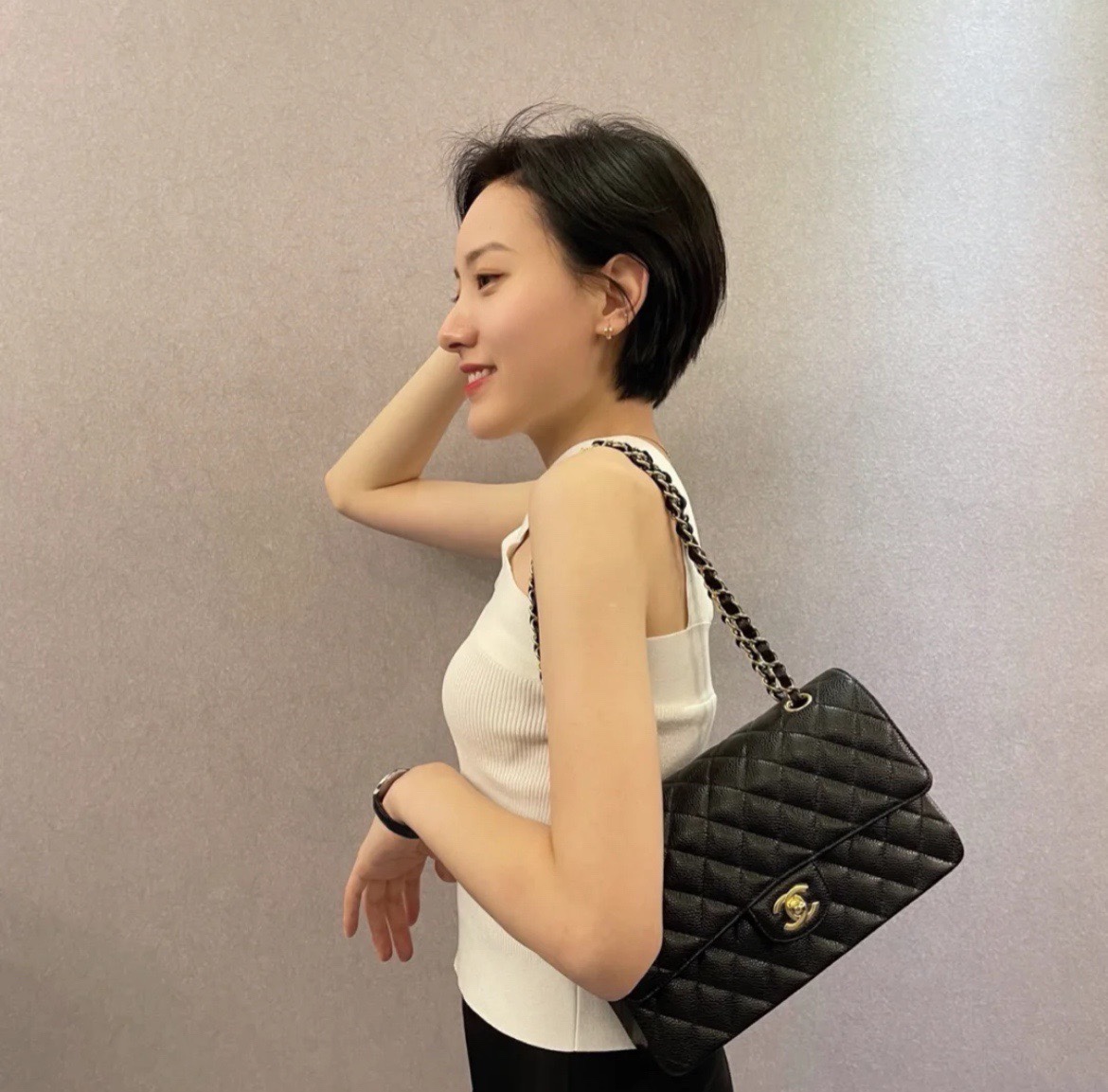 CHANEL 클래식 미디엄 플랩 백