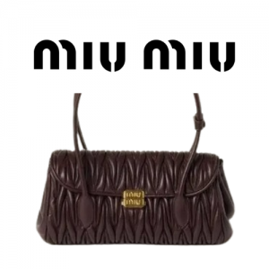 MIU MIU 바케트 마테라쎄 가죽 숄더 백