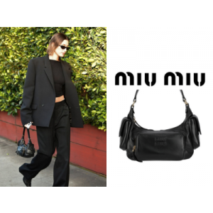 MIU MIU 나파 가죽 포켓 백