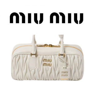 MIU MIU 아르카디 마테라쎄 가죽 라지 백