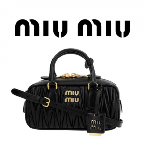 MIU MIU 아르카디 마테라쎄 가죽백