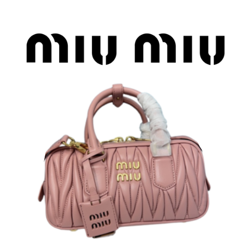 MIU MIU 아르카디 마테라쎄 가죽백