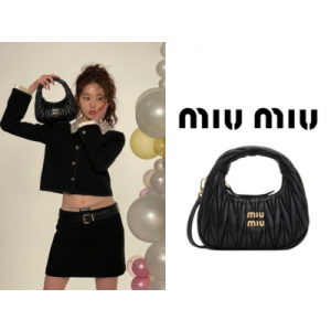 MIU MIU 완더 마테라쎄 나파 가죽 호보 미니 백