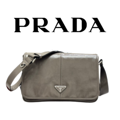 PRADA 가죽 숄더백