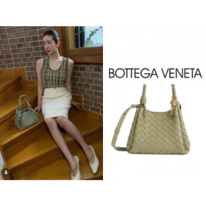 BOTTEGA VENETA 스몰 파라슈트