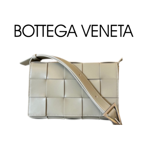 BOTTEGA VENETA 카세트 백