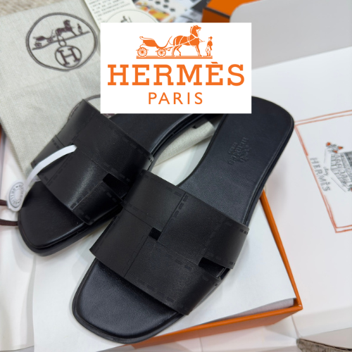 HERMES 플랫 샌들