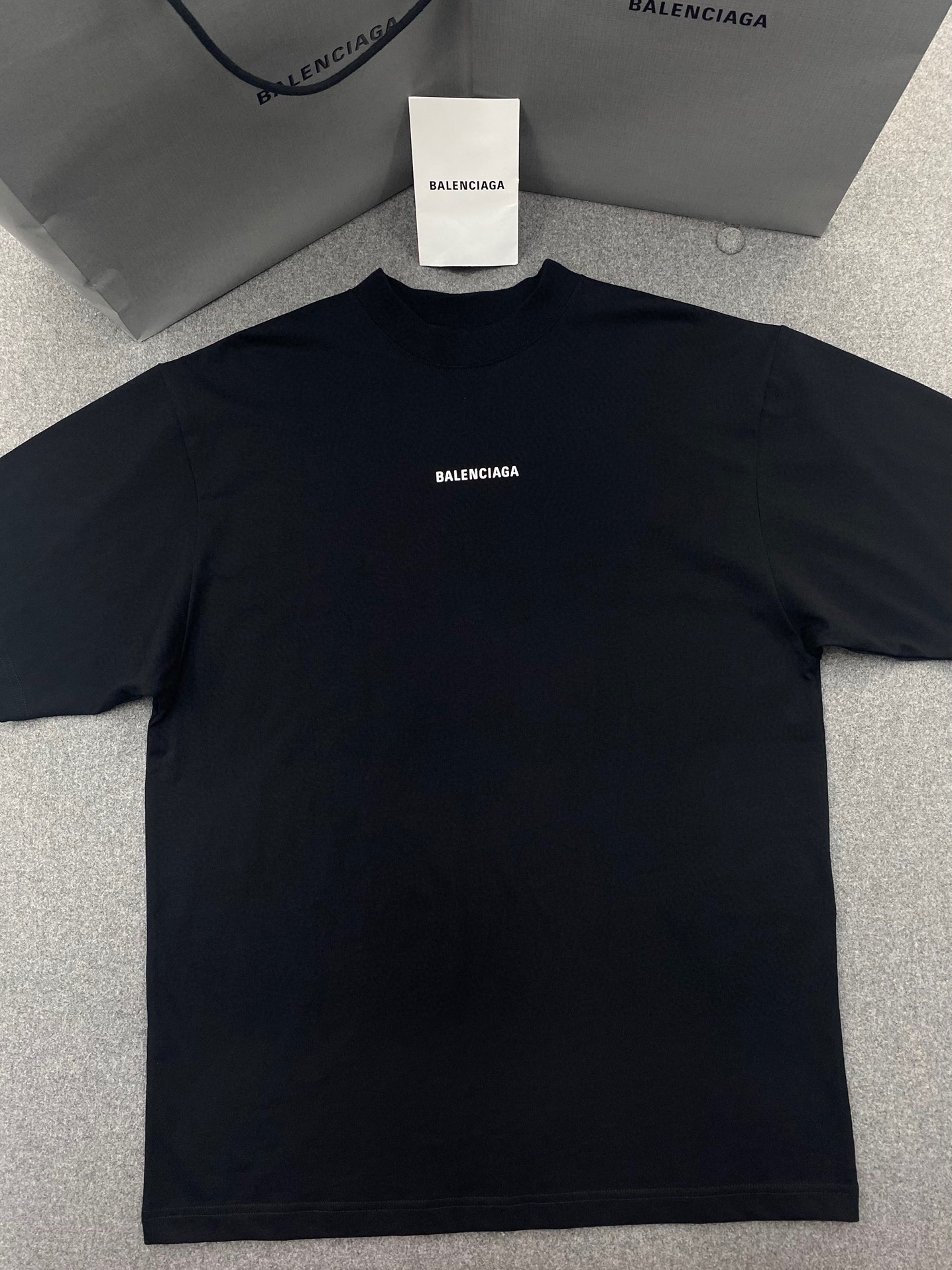 [남녀공용] Balenciaga 3M 모노그램 리플렉티브 오버핏 티셔츠 쇼츠 슬리브