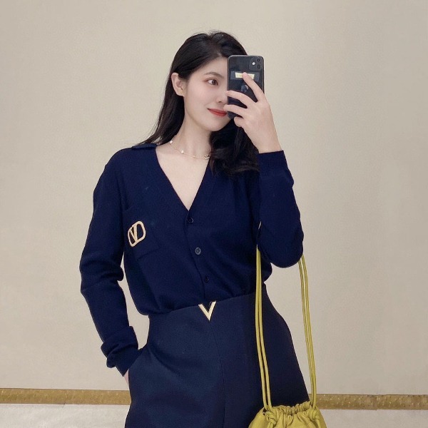 [WOMEN] MIU MIU 캐시미어 니트 V넥 가디건
