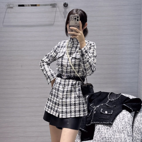 [WOMEN] CHANEL CC메탈 버클 A라인 자카드 자켓