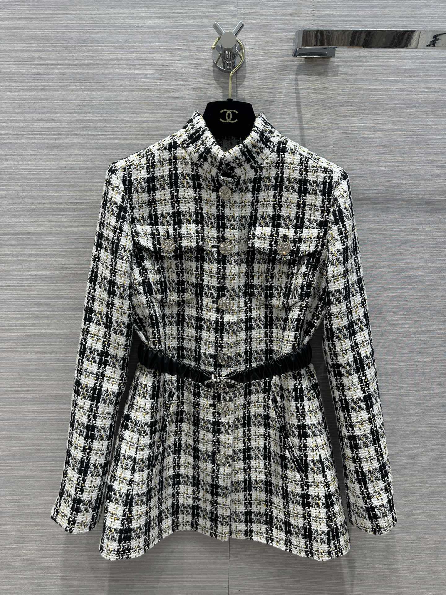 [WOMEN] CHANEL CC메탈 버클 A라인 자카드 자켓