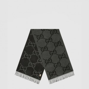 GUCCI_GG 자카드 니트 테슬 스카프_674275