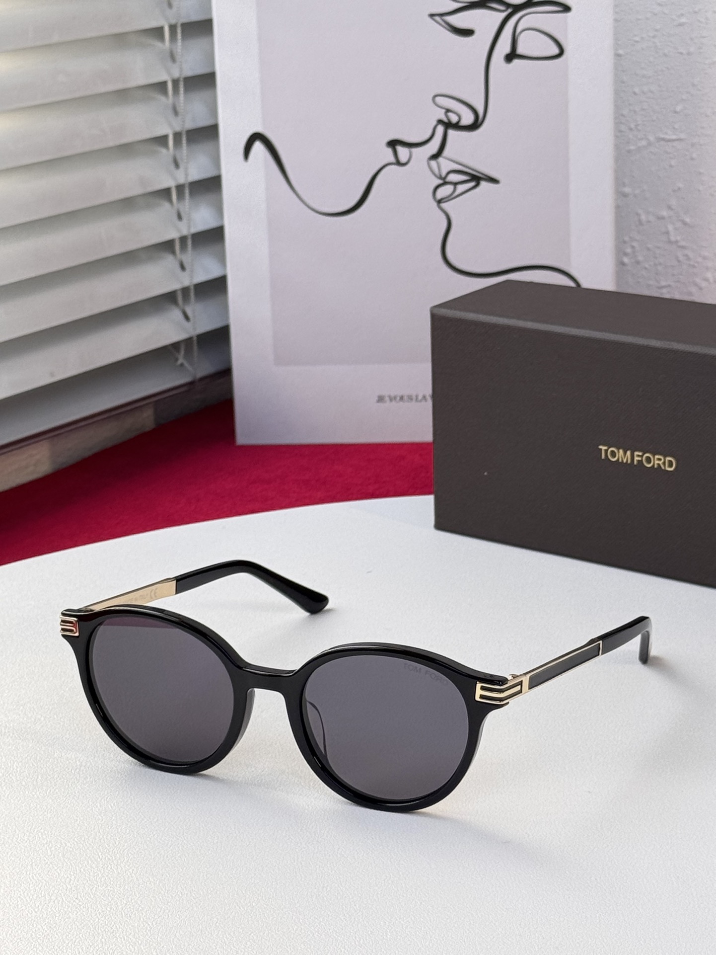 TOMFORD_FT1184