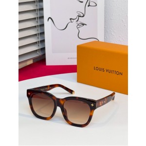 LOUIS VUITTON_Z1633E