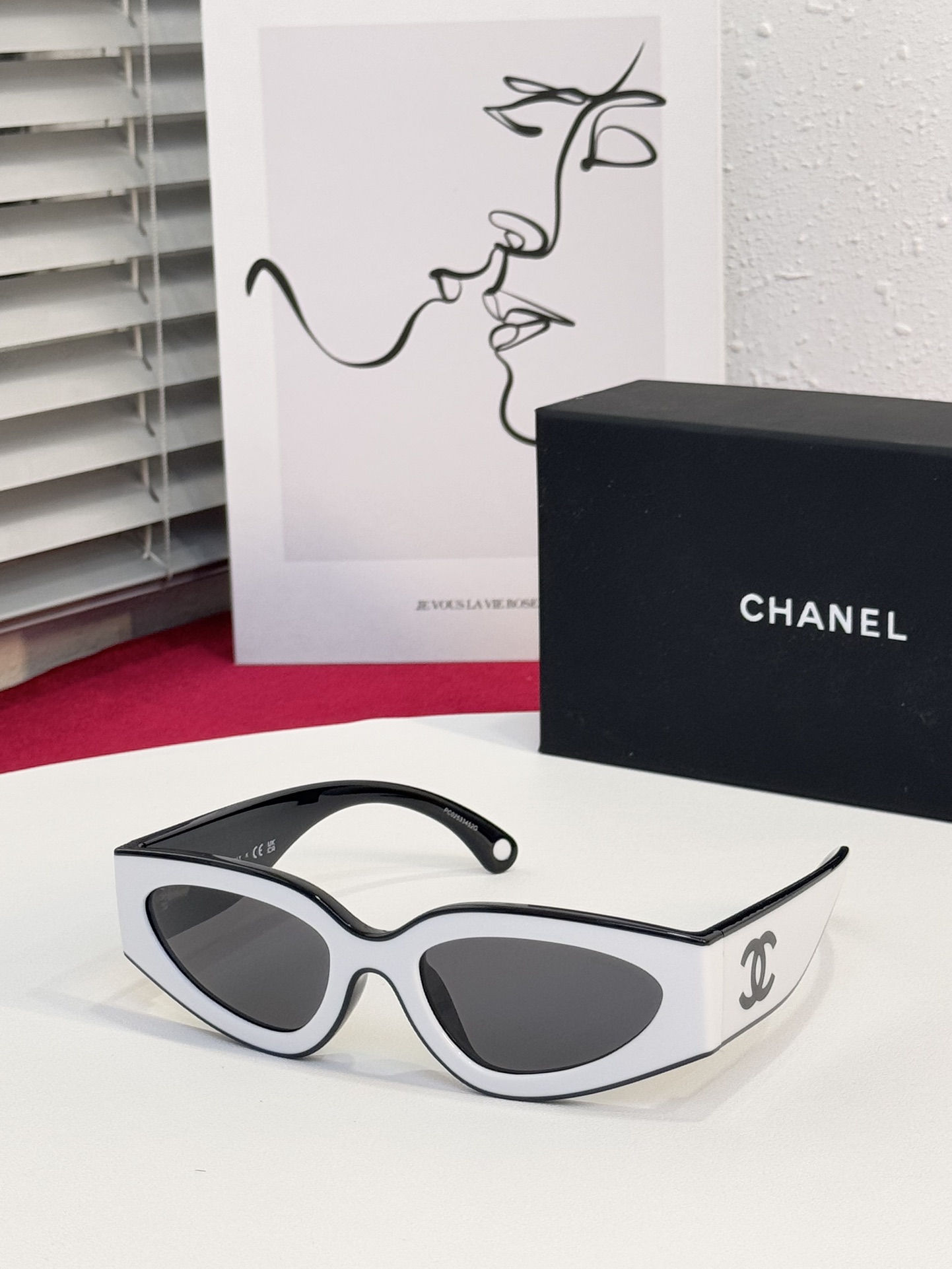 CHANEL_CHANEL6056