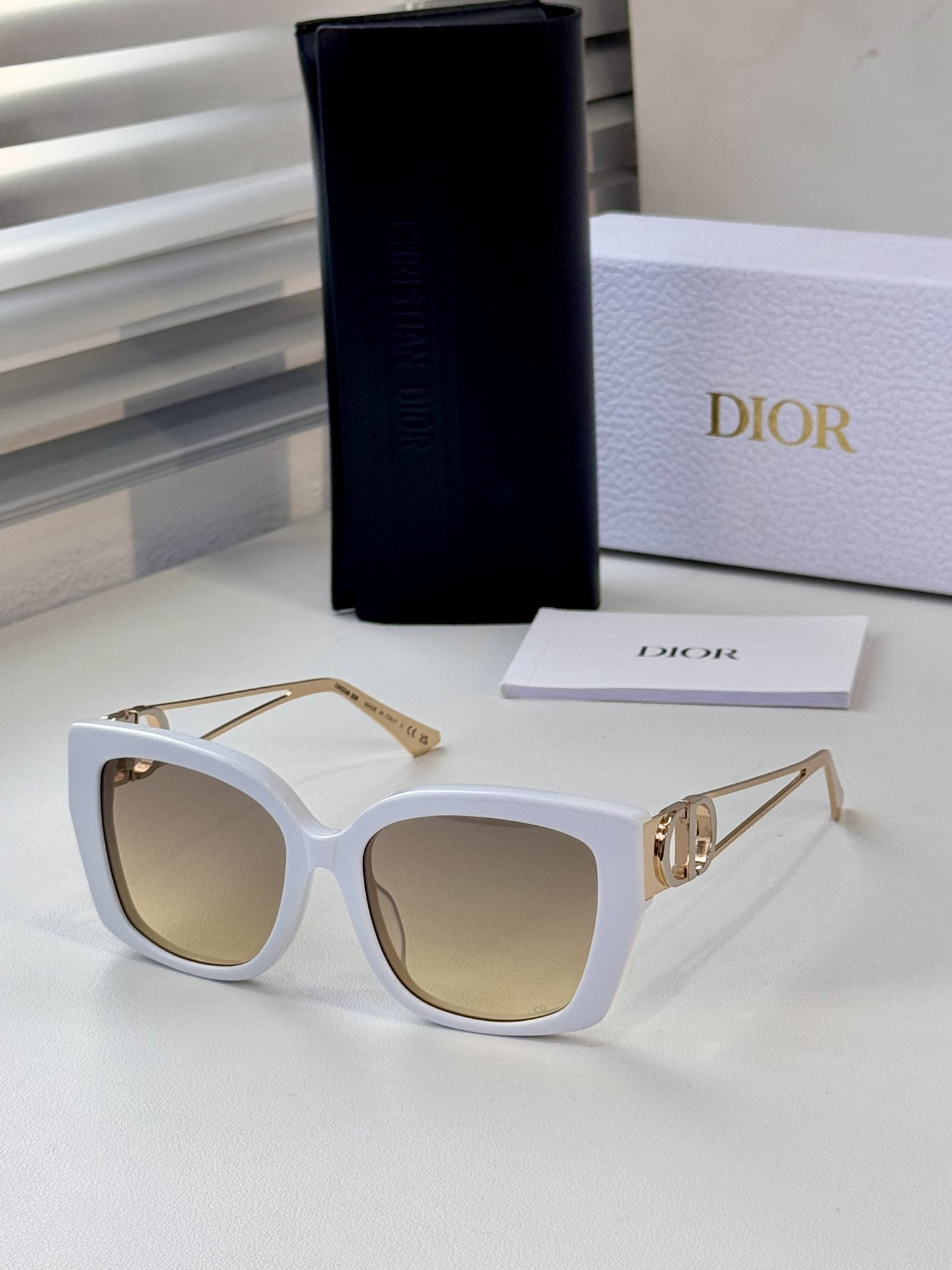DIOR 30MONTAIGNE S13F