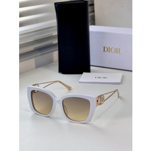 DIOR 30MONTAIGNE S13F