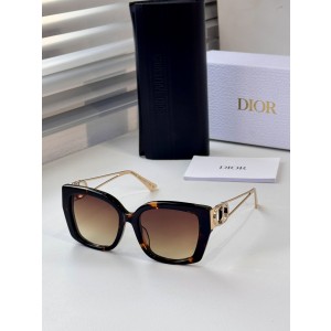 DIOR 30MONTAIGNE S13F