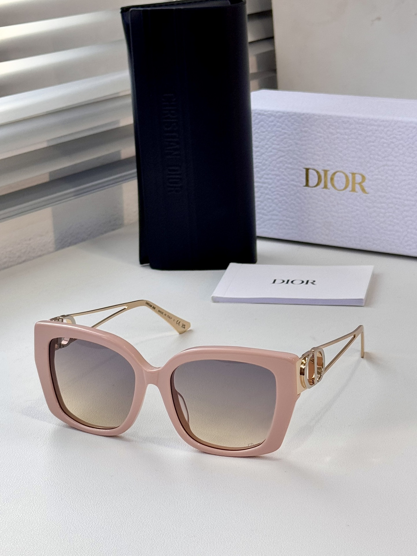 DIOR 30MONTAIGNE S13F