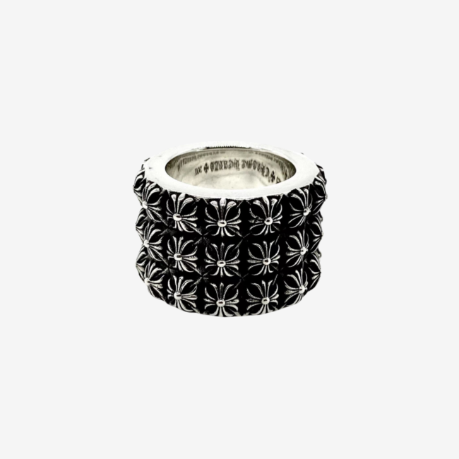 CHROME HEARTS_피라미드 트리플 피프 펑크 링