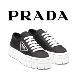 PRADA 더블 휠 나일론 개버딘 스니커