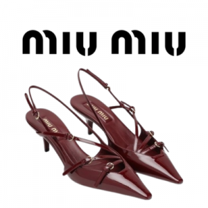 MIU MIU 버클 브러쉬드 가죽 슬링백 펌프스