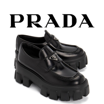 PRADA 모놀리스 브러쉬드 로퍼