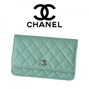 CHANEL 25s WOC 턴 락 체인백