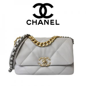 CHANEL 19 클래식 스몰 백